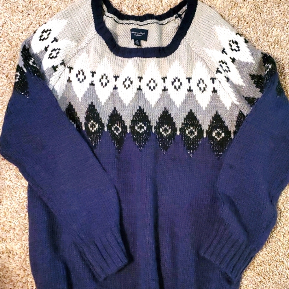 American Eagle ladies sweater size large
